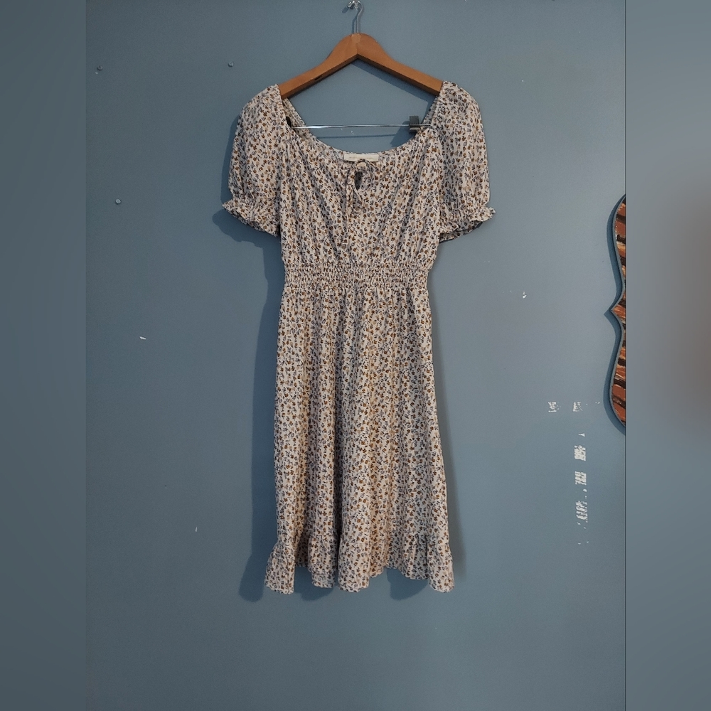 Floral cream dress, brand: Monteau, size S women's